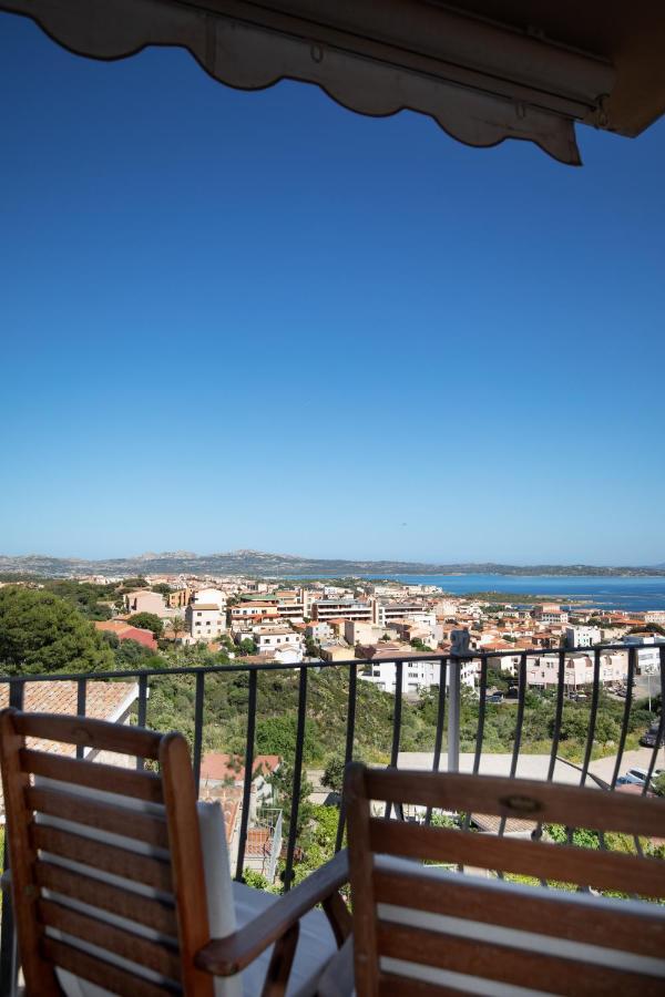 Homey Experience - Central Stay La Maddalena  Zewnętrze zdjęcie